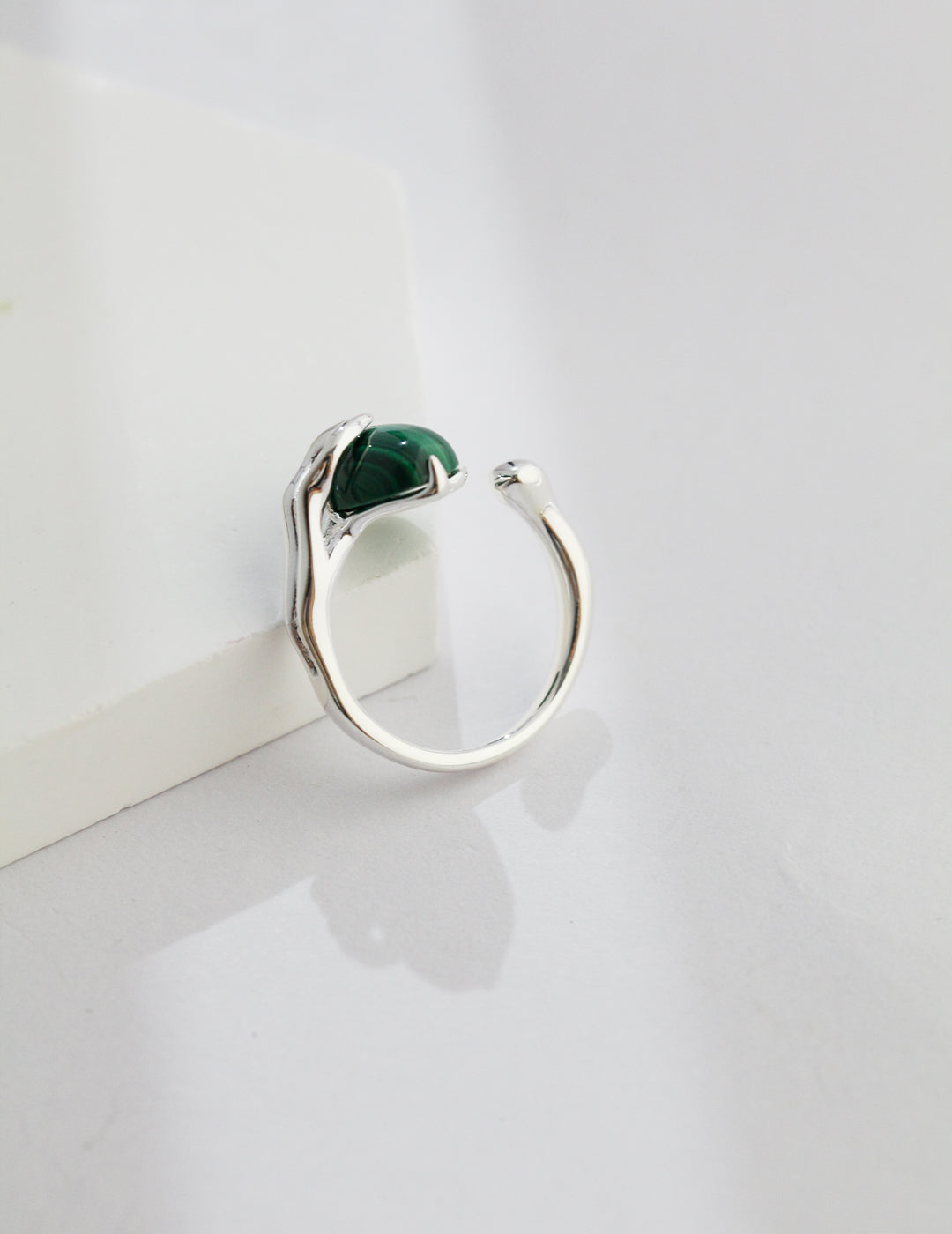 Elegant S925 Sterling Silver Turquoise Ring - Adjustable Vintage-Inspired Design