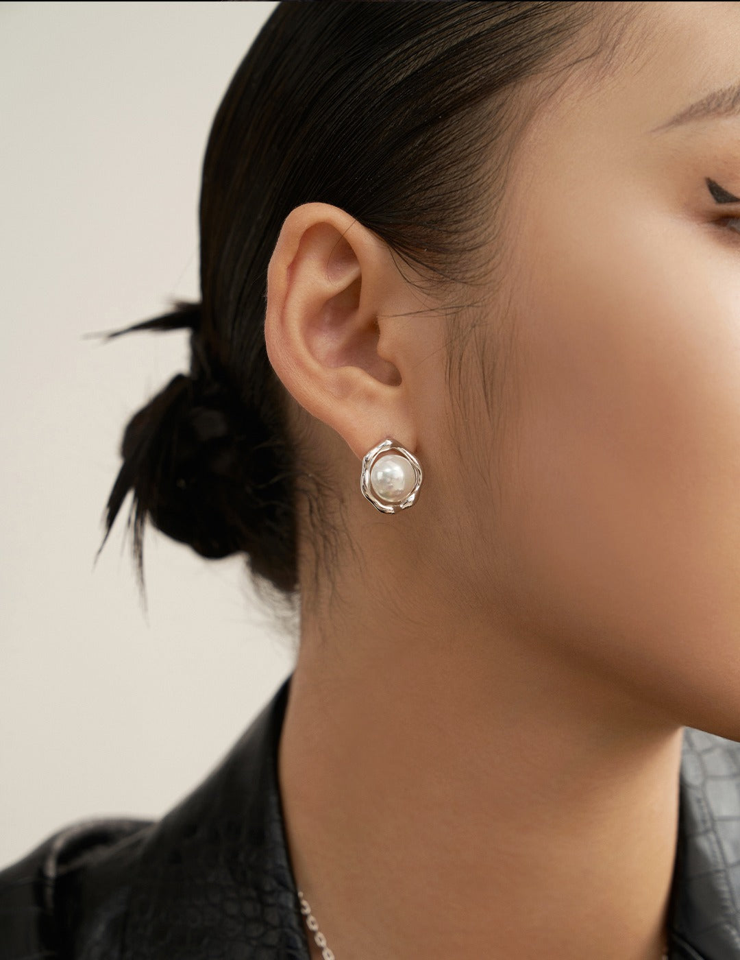 Elevate Your Aura: Sterling Silver Pearl Earrings for Effortless Elegance