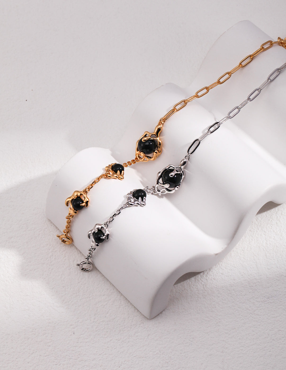 Exquisite Sterling Silver Black Agate Bracelet: Timeless Elegance in Every Bead