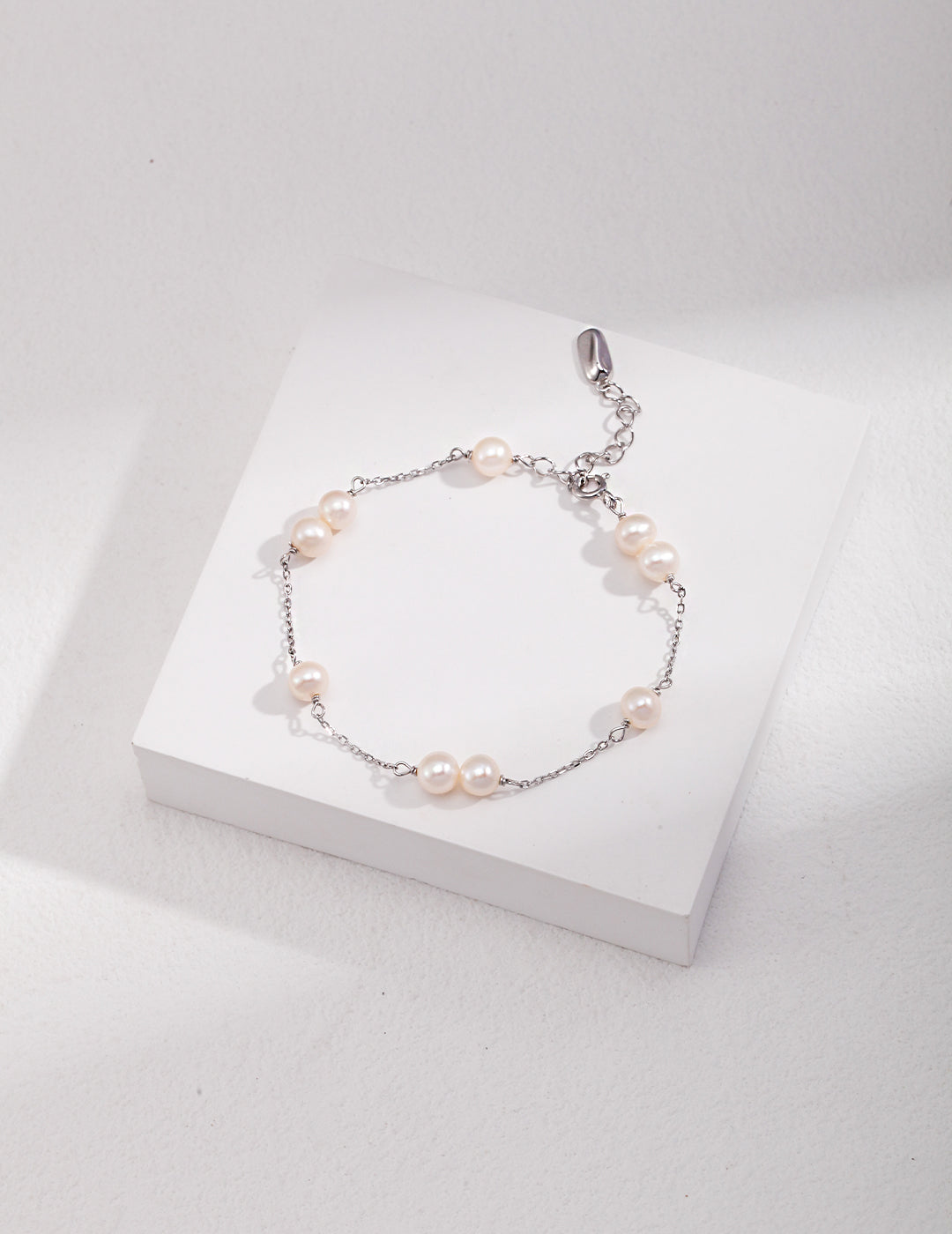 Sterling Silver Pearl Bracelet&Necklace: Minimalist Style with Natural Pearls