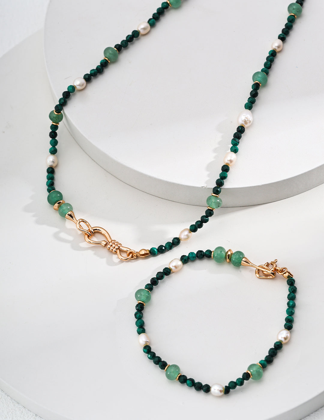 Elegant S925 Silver Green Dongling Jade and Malachite Pearl Necklace - Adjustable Vintage Gold Dual-Use Design