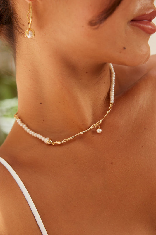 Minimalist Pure Silver Pearl Necklace | S925 Silver & Natural Pearls | 38.5cm + 5cm Chain Length in Platinum & Vintage Gold