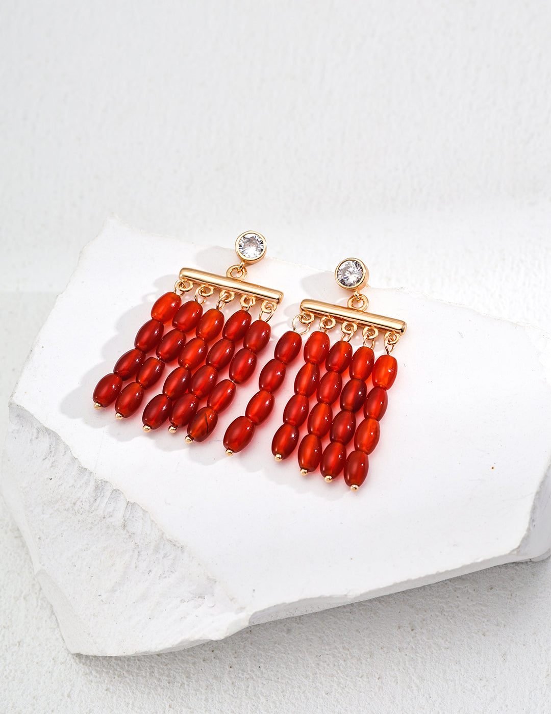 925 Silver Red Agate Elegant Earrings in Vintage Gold – Timeless Jewelry for Every Occasion