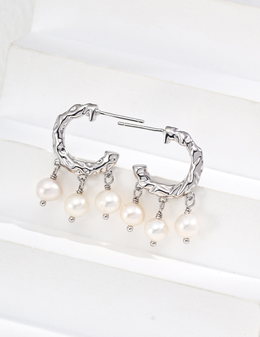 Elegant S925 Silver Natural Pearl Earrings in Antique Gold and White Gold – Perfect Gift