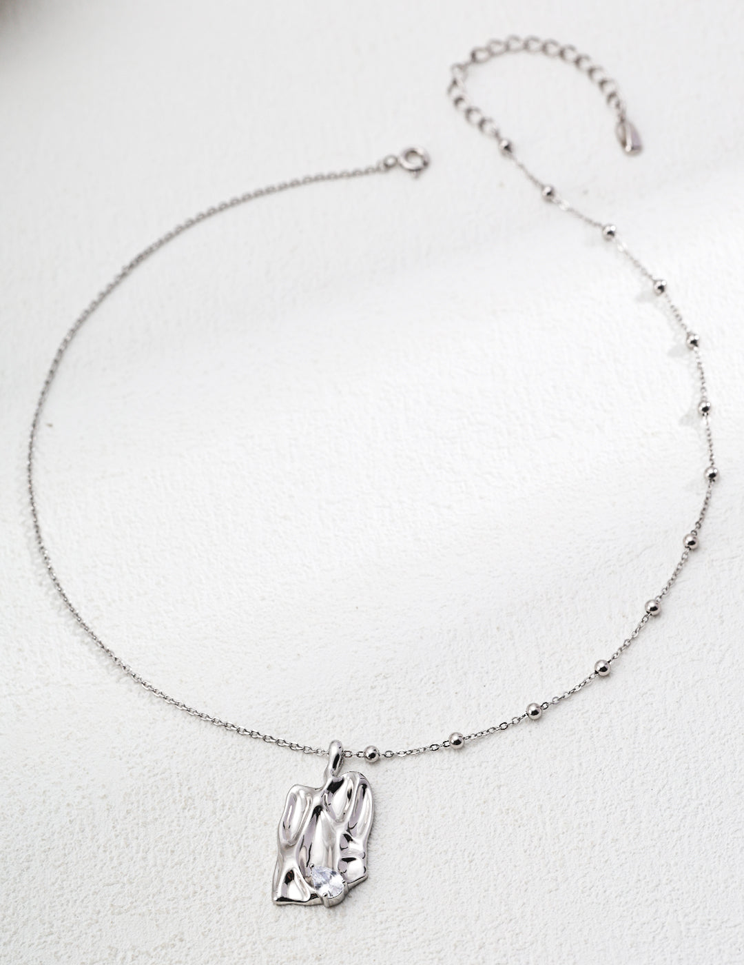 Elegant Pure Silver Minimalist Necklace Inspired by Nature – S925 Silver & Zircon