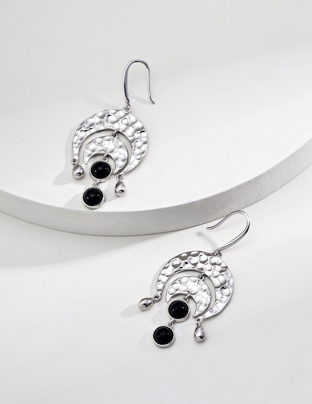 Vintage S925 Silver Black Agate Earrings - Simple Design, 4.5 cm Height, Available in Gold and White Gold