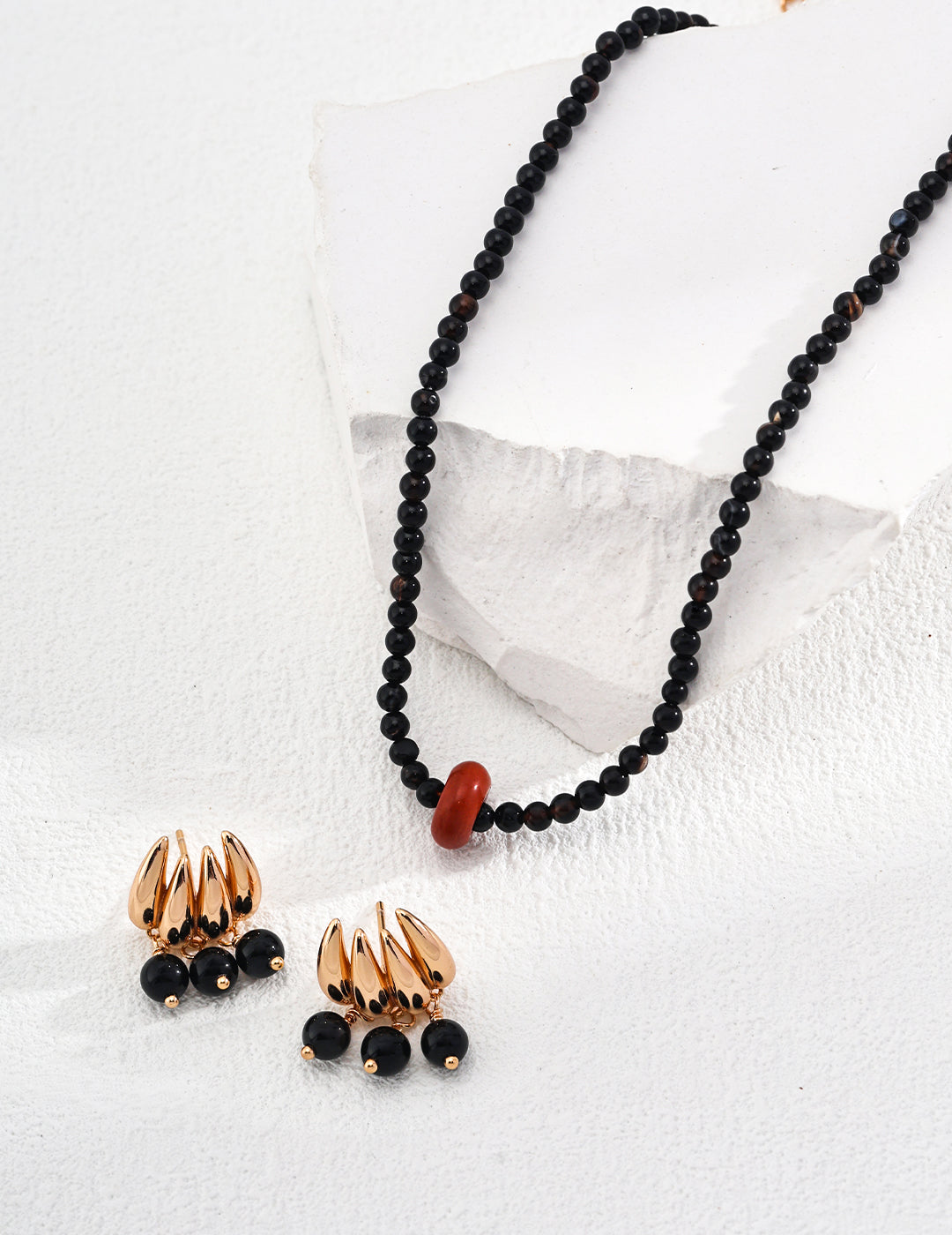 Natural Black Onyx Necklace with 925 Silver and Rainbow Stone - Vintage Gold, Adjustable Length